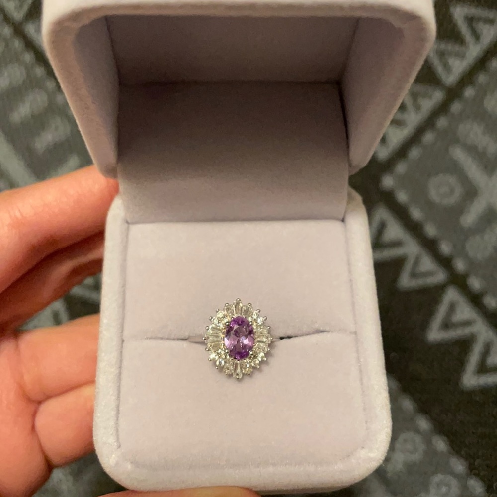 Sterling Silver Victoria Alexandrite Ring Size 4